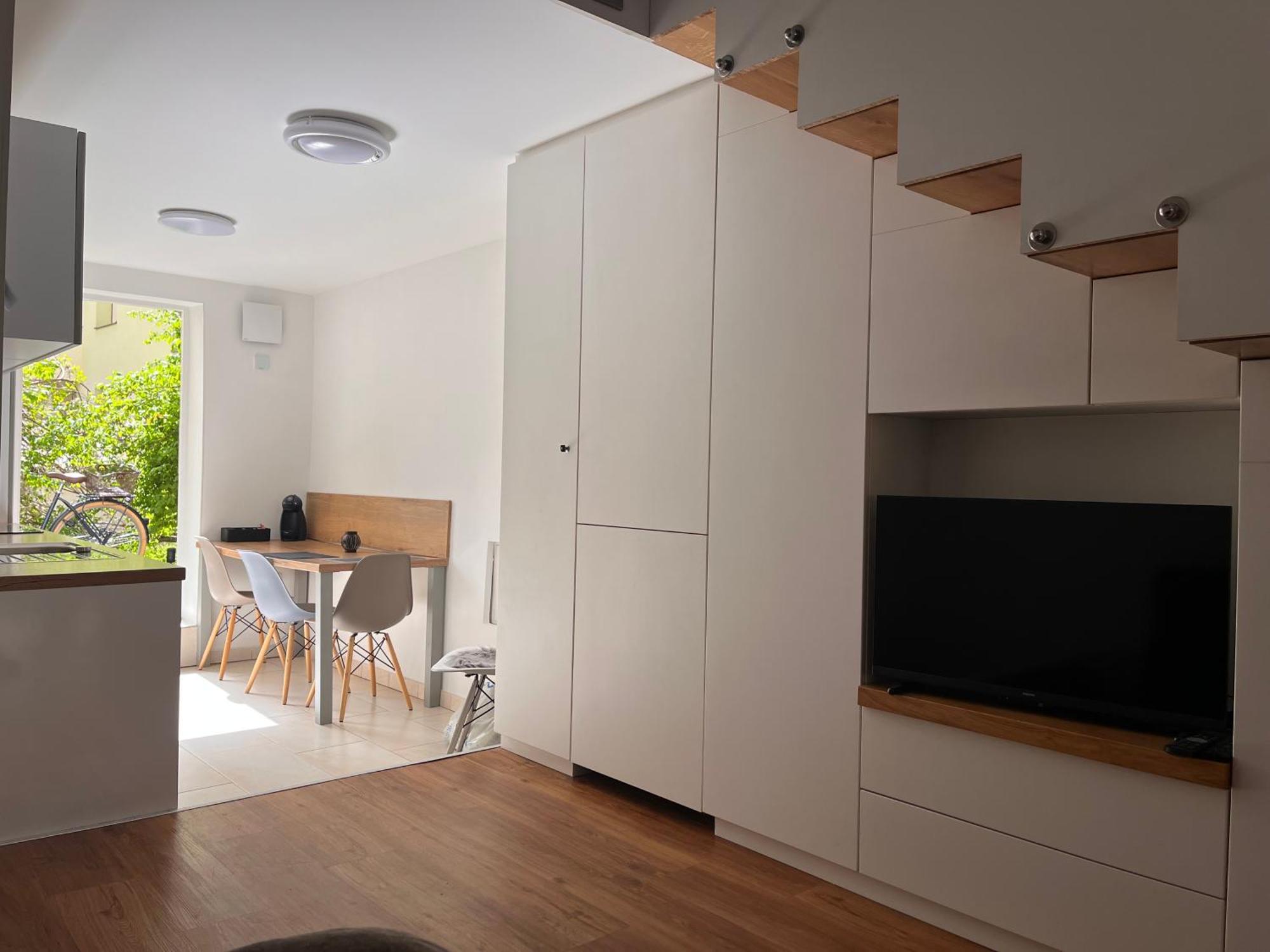 Lilan Apartment Maribor Buitenkant foto